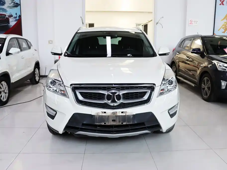 BAIC Senova X65 2015 2015 2.0T Automatic Elite