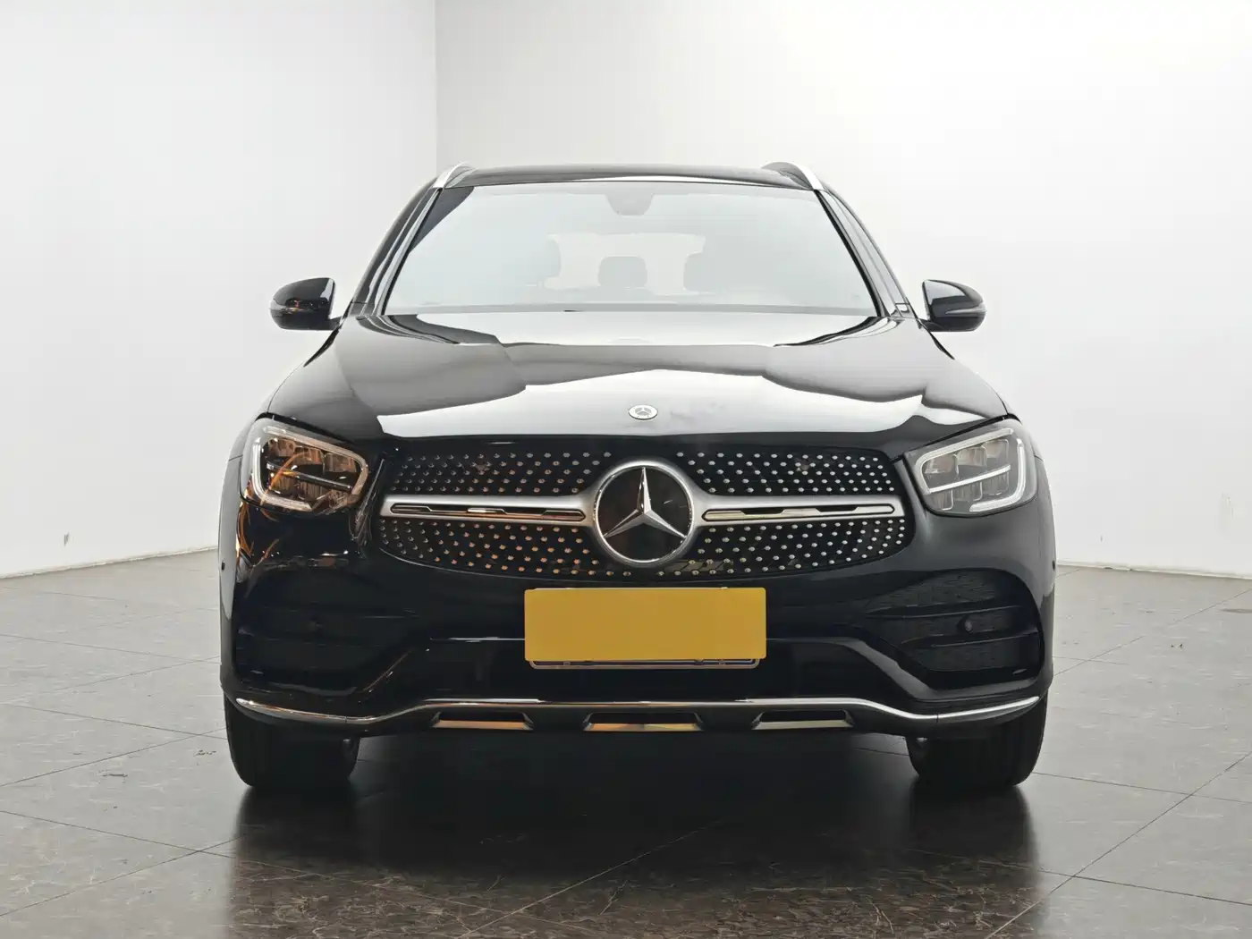 Mercedes-Benz GLC 2022 Facelift GLC 300 L 4MATIC Dynamic Collector's Edition фото 5
