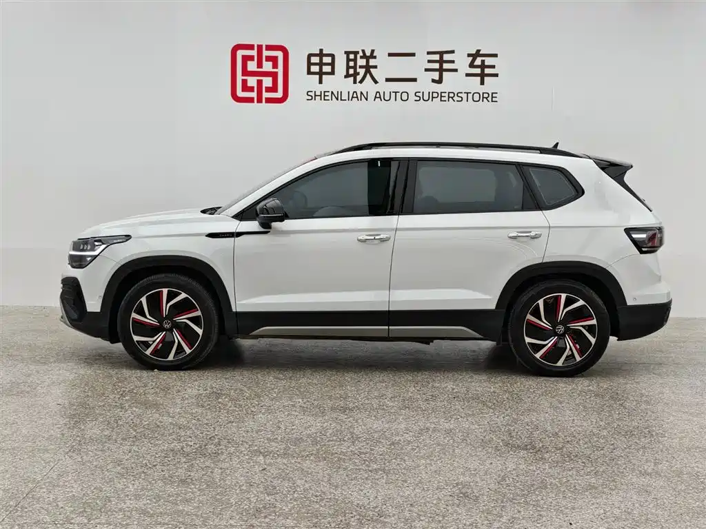 Volkswagen Tharu 2024 300TSI 2WD Moon Premium Edition фото 3