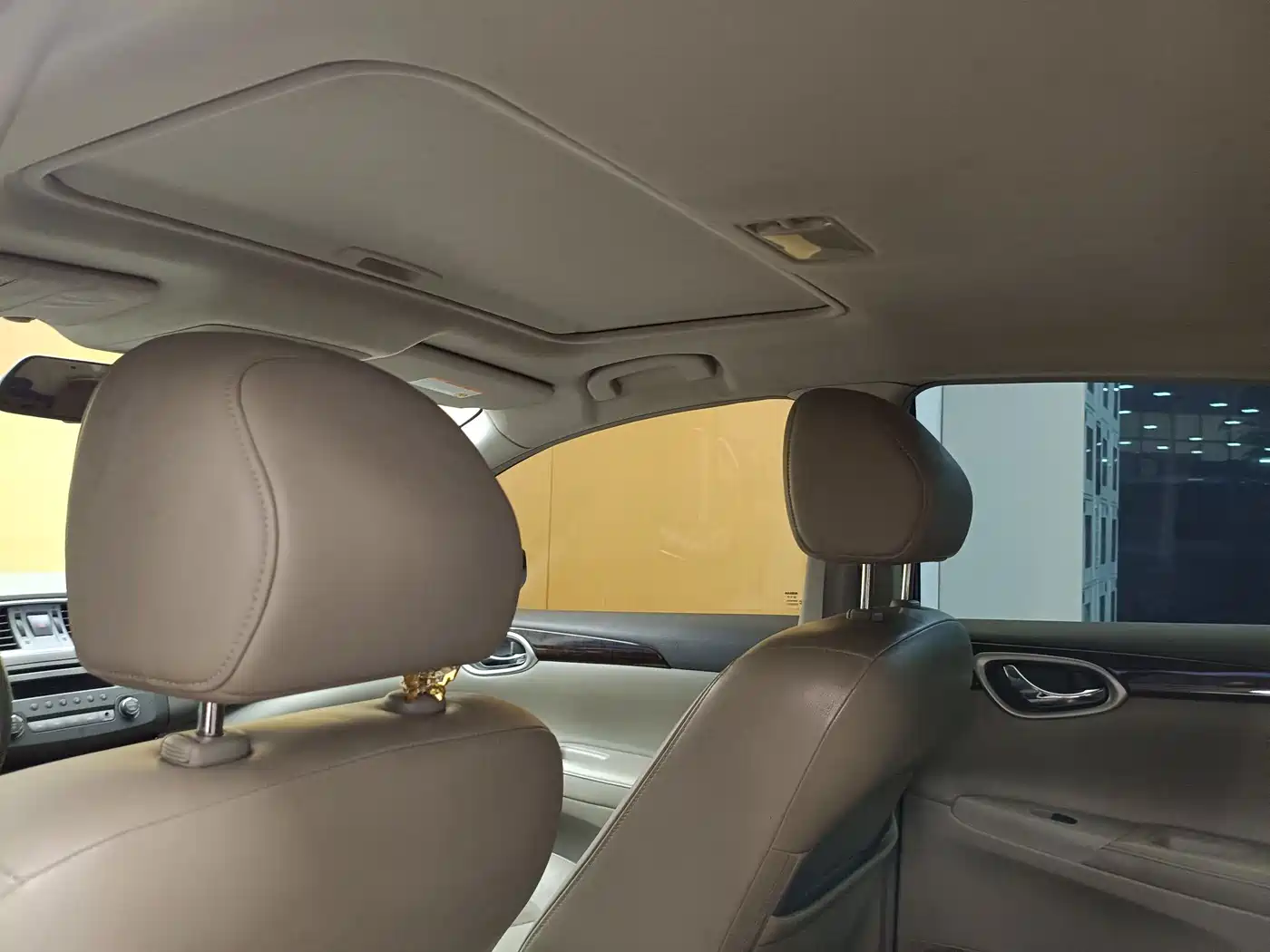 Фото 24 - Nissan Sylphy