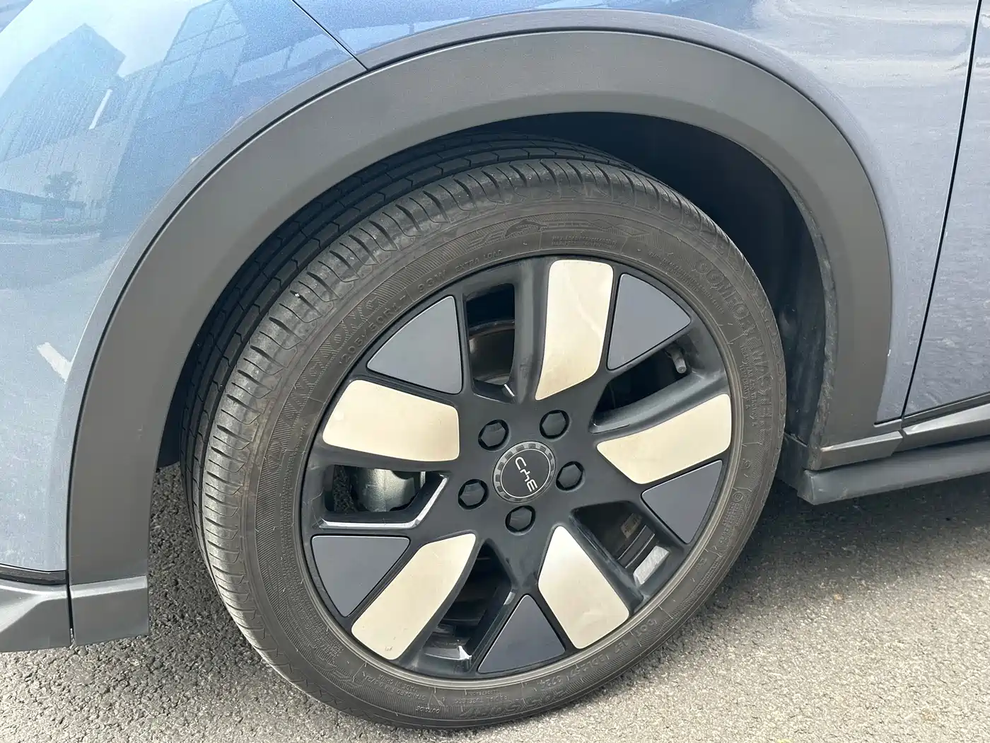 BYD Dolphin 2025 520km Knight Edition фото 8