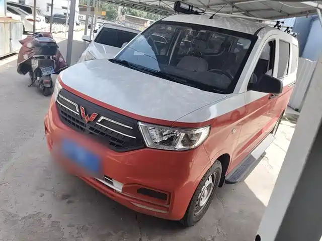 Wuling Motors Wuling Hongguang V 2021 1.5L Vigor Edition LAR