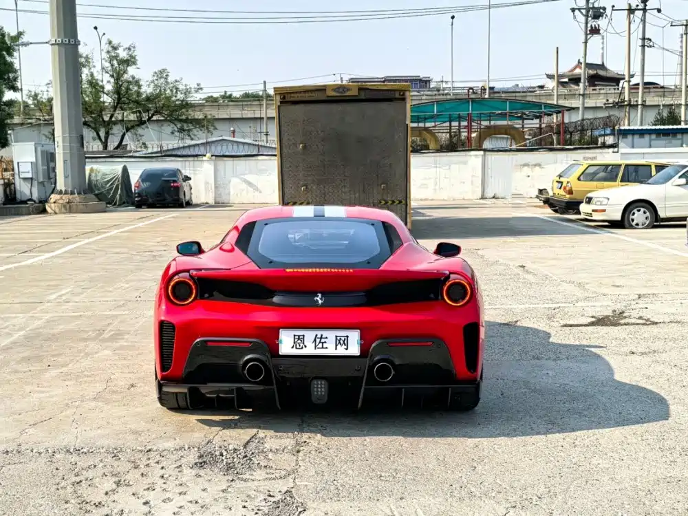 Ferrari 488 2019 2018 488 Pista