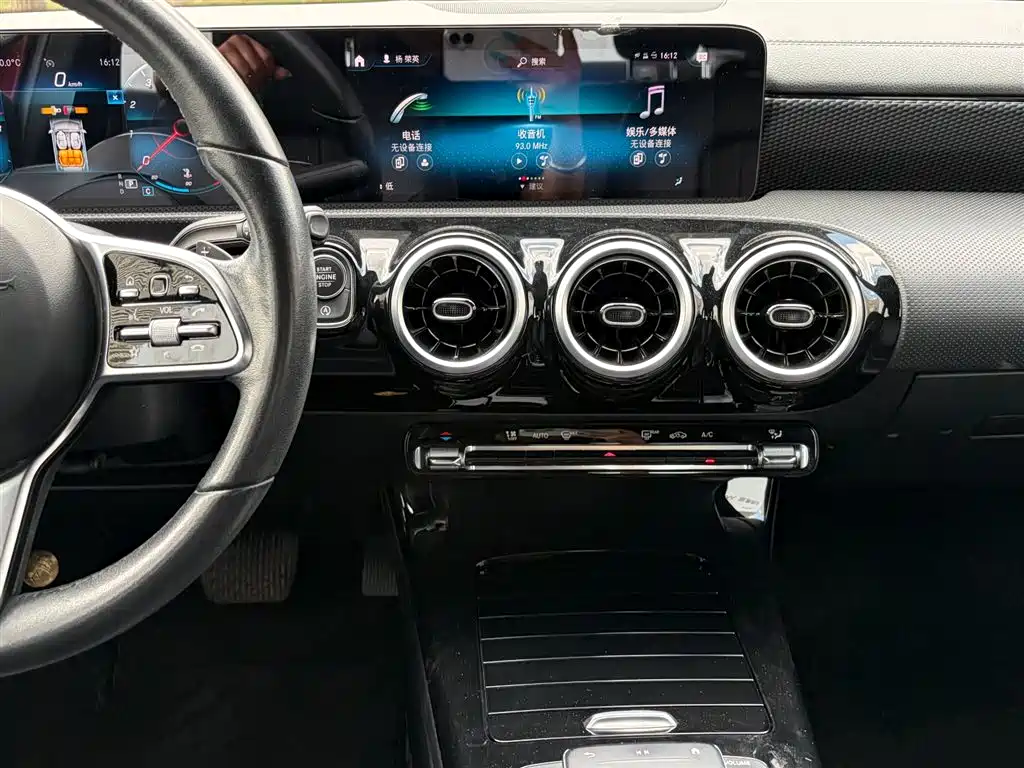 MERCEDES-BENZ A CLASS