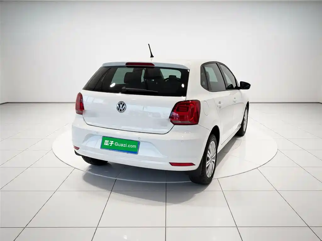 Volkswagen Polo 2018 1.5L Auto Comfort фото 5