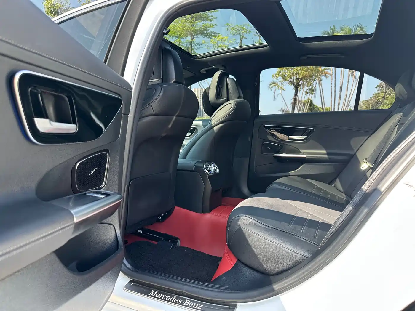 Mercedes-Benz C-Class 2025 C 260 L Sport Edition фото 9