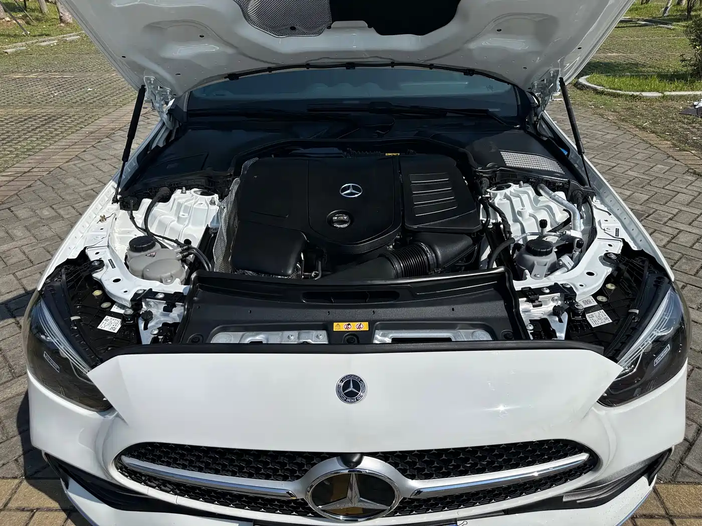Mercedes-Benz C-Class 2025 C 260 L Sport Edition фото 15