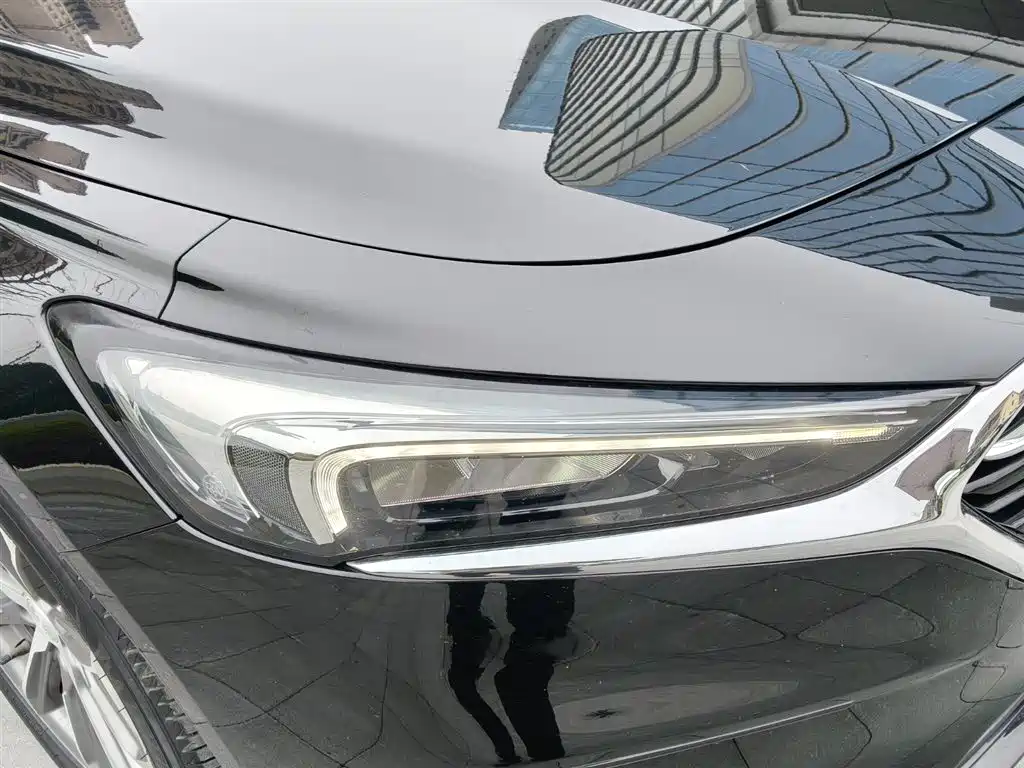 Buick LaCrosse 2022 652T Luxury фото 18