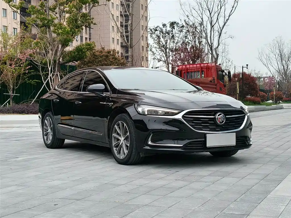 Buick LaCrosse 2022 652T Luxury фото 8