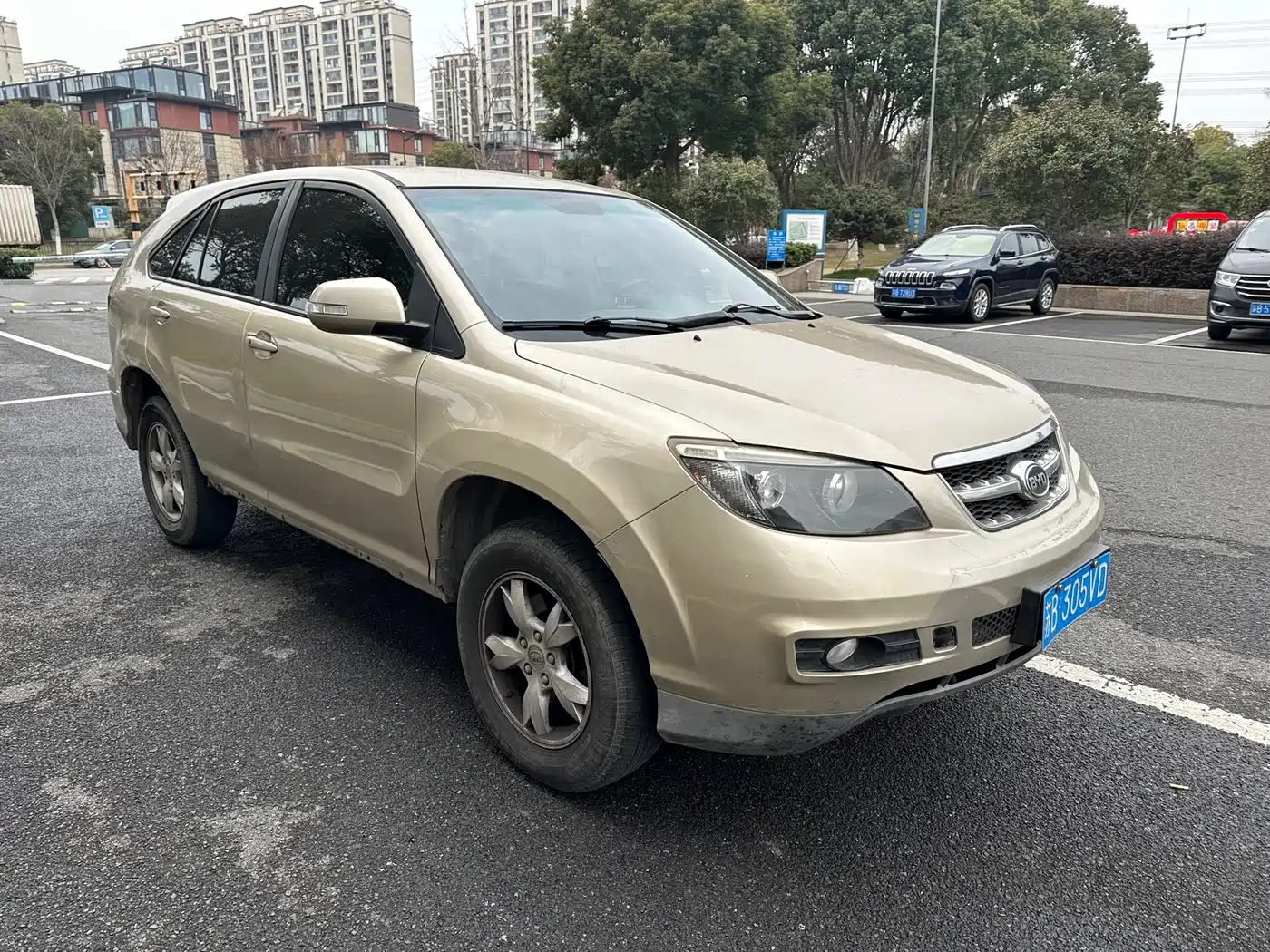 2015 BYD S6