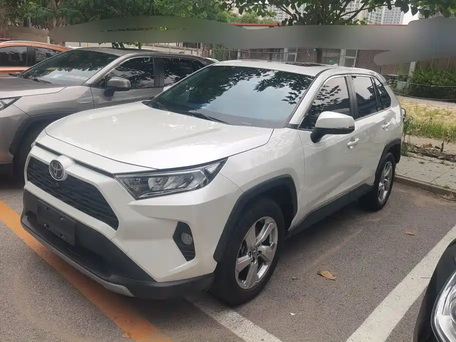 Toyota RAV4 Rongfang 2020 2.0L CVT 2WD Fashion PLUS