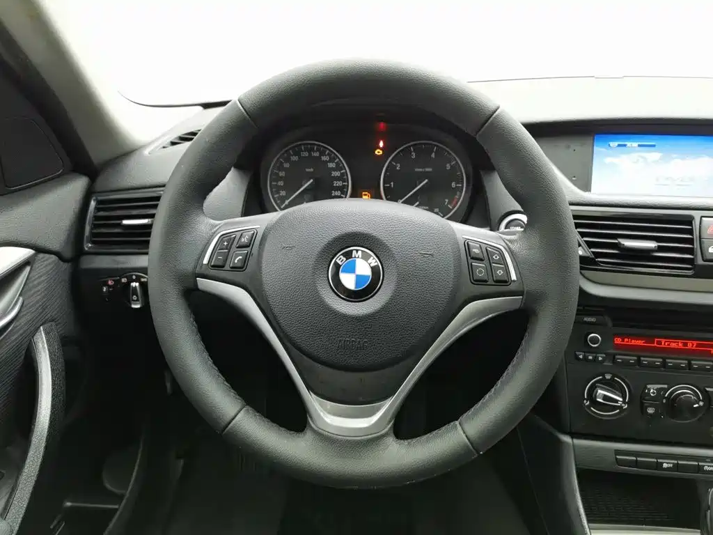 Photo 11 - BMW X1