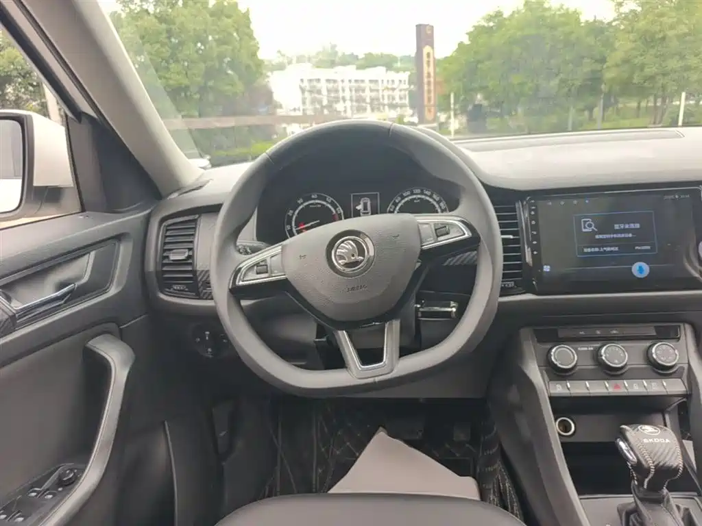 Škoda Kodiaq 2019 Facelift TSI330 5-seat 2WD Standard China VI фото 11