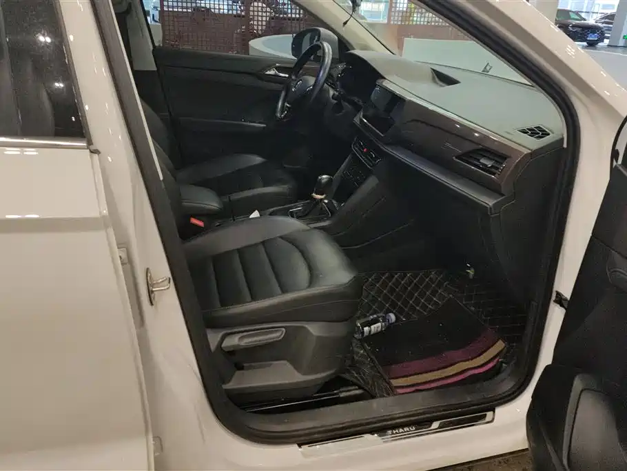 Volkswagen Tharu 2021 280TSI 2WD Luxury Plus фото 8