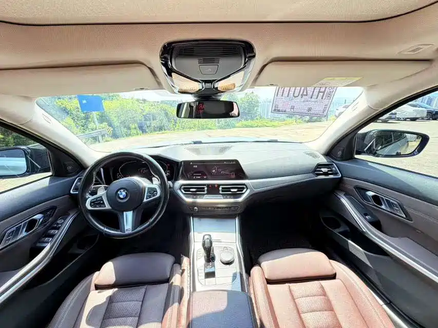 BMW 3 Series 2020 330i M Sport Blackout Package фото 6