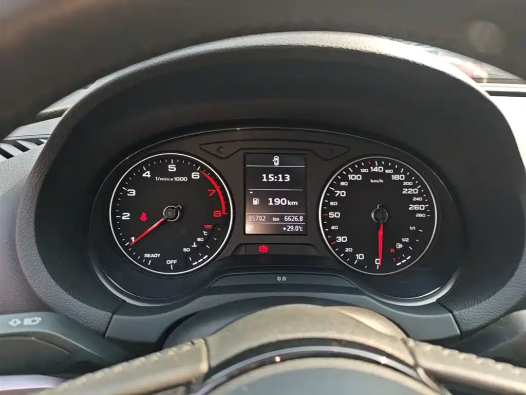 Audi A3 2017 Sportback 35 TFSI Progressive фото 12