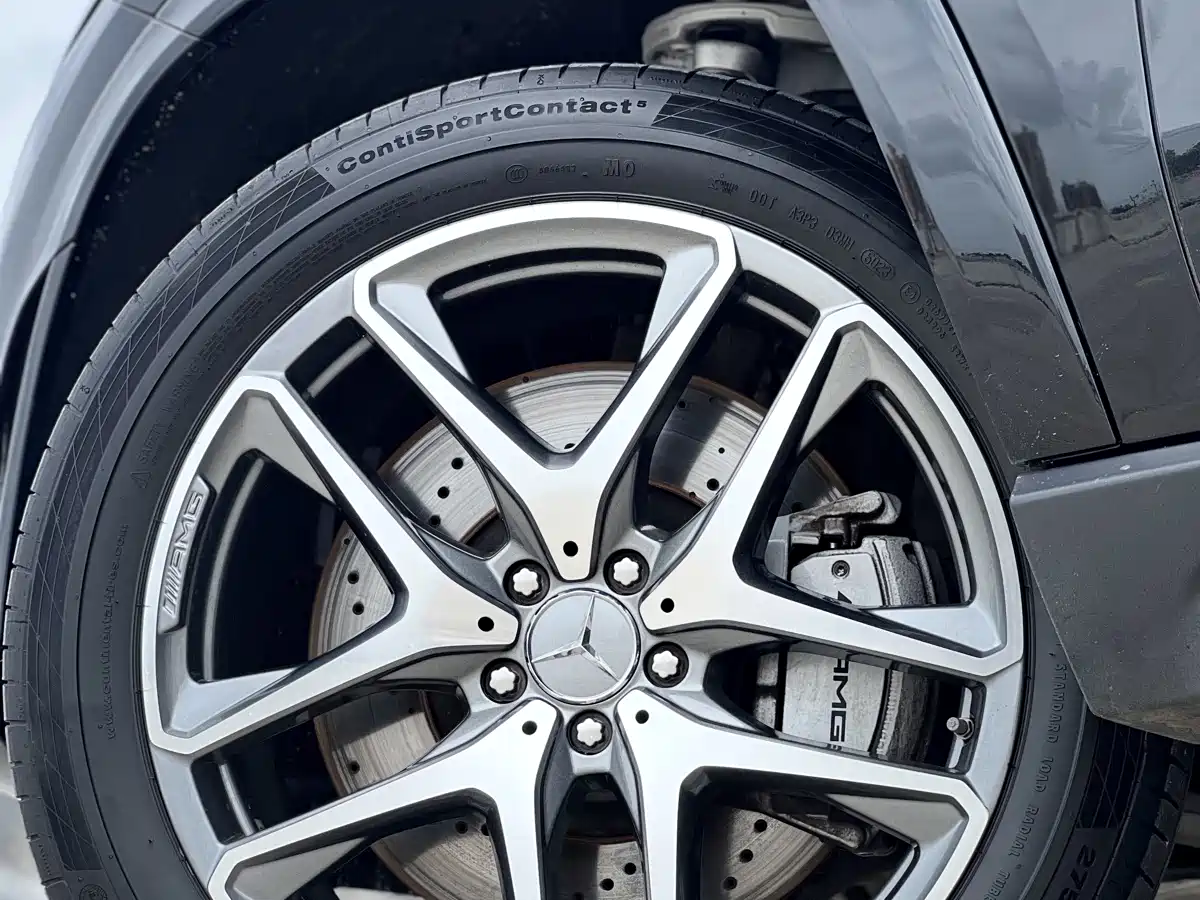 Mercedes-Benz GLE AMG 2023 AMG GLE 53 4MATIC+ фото 13