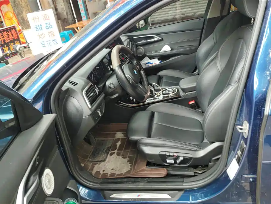BMW 1 Series 2021 Facelift 120i M Sport Shadow Edition фото 9