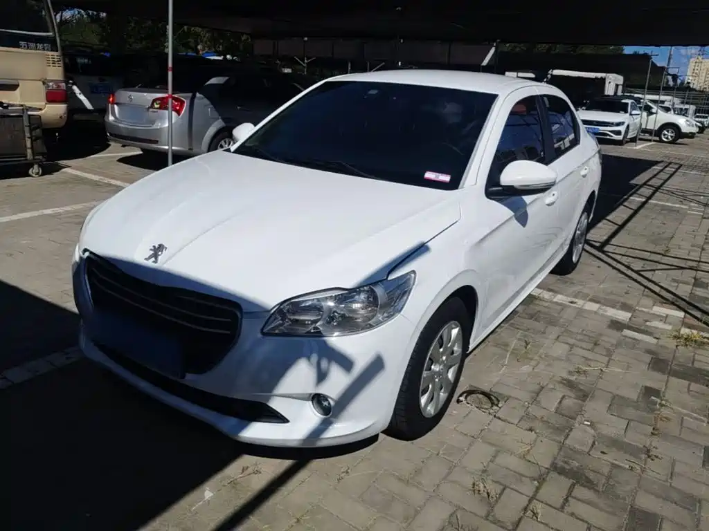 Peugeot 301 2017 2016 1.6L Manual Comfort Edition