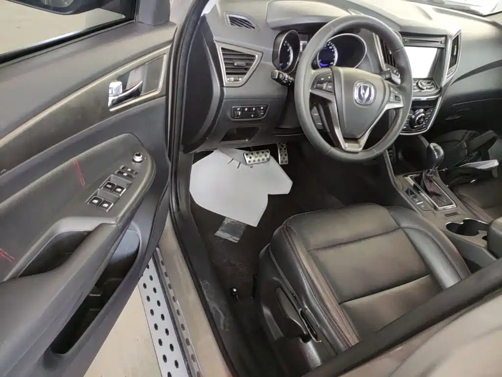 Changan CS75 2015 2014 1.8T Automatic Elite (China IV)
