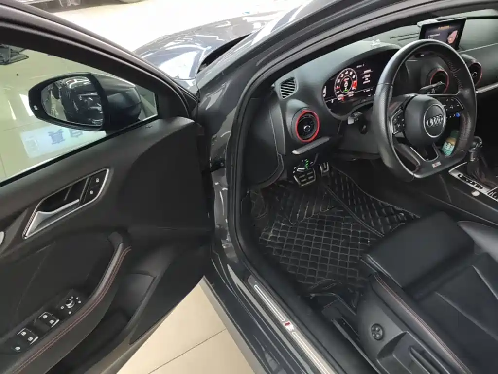 Audi S3 2019 2019 Audi S3 2.0T Limousine