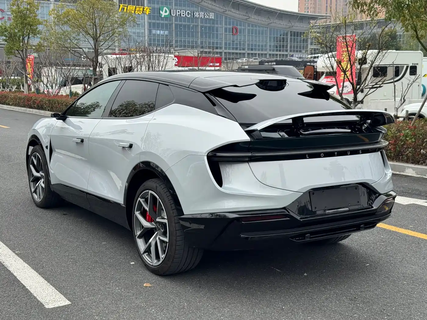 LOTUS SPORTS CAR ELETRE