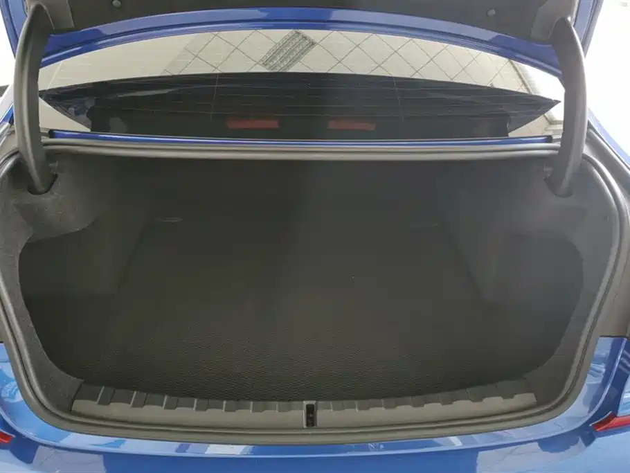 BMW 3 Series 2020 Facelift 325Li M Sport Package фото 4