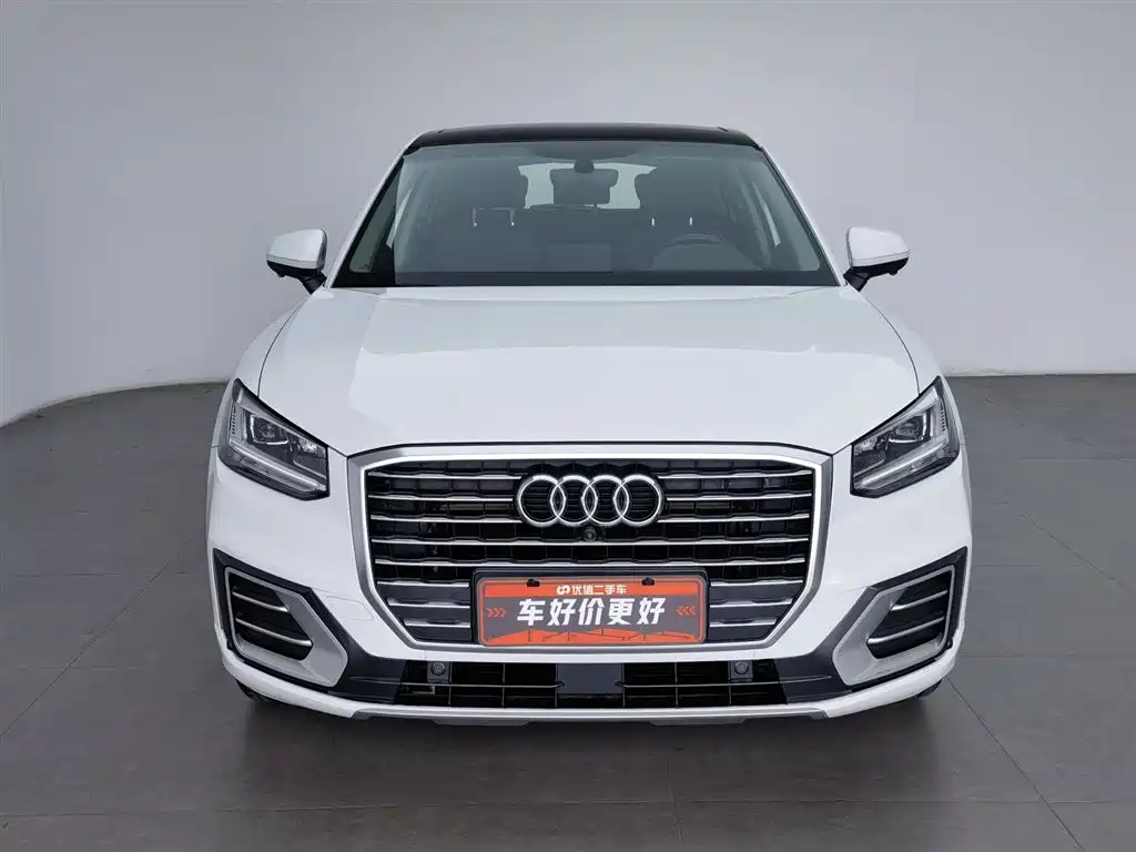 Audi Q2L 2018 35 TFSI Fashion Elegance China V фото 3