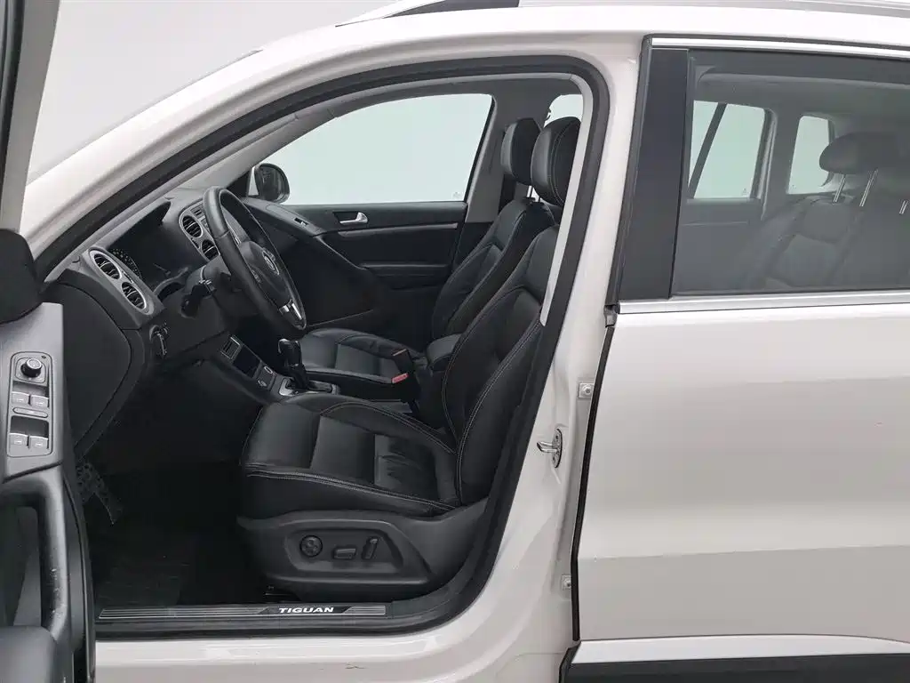 Volkswagen Tiguan 2016 Model 300TSI Automatic 2WD Luxury Edition фото 10