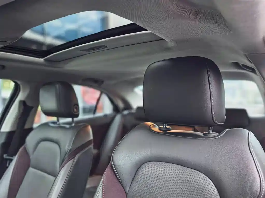 Chevrolet Malibu 2017 1.5T Automatic Luxury Edition фото 7
