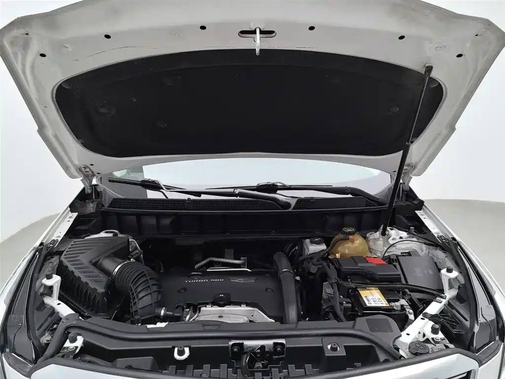 Cadillac XT5 2018 25T Luxury фото 6