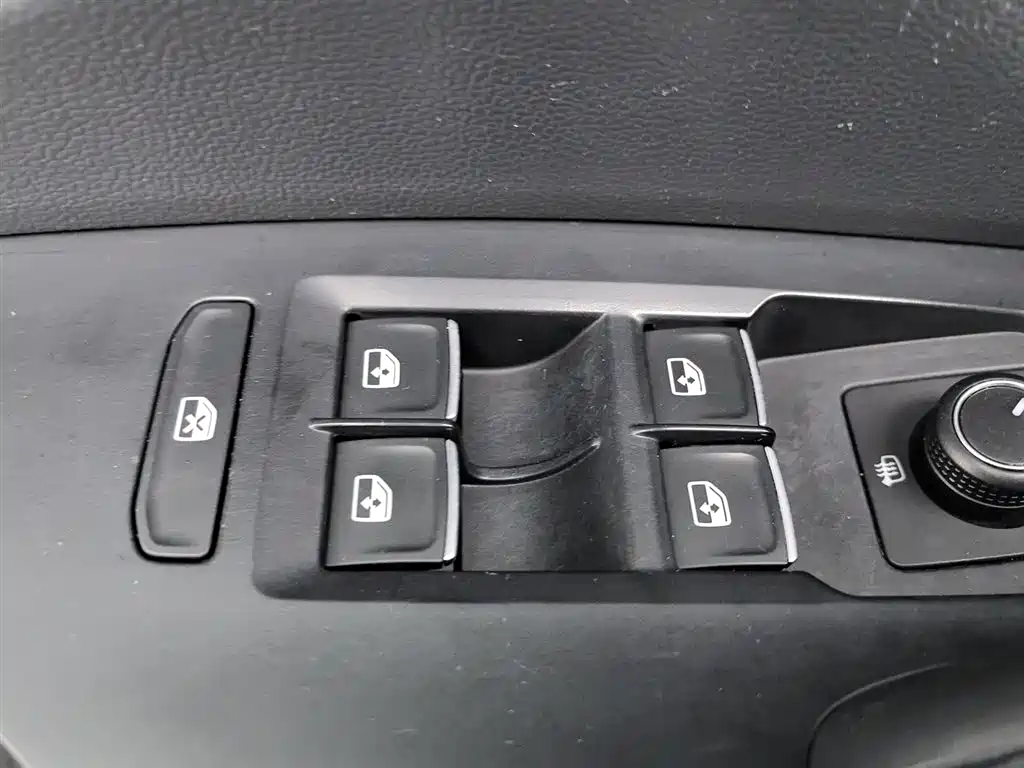 Volkswagen Sagitar 2019 280TSI DSG Comfort Edition China VI фото 9