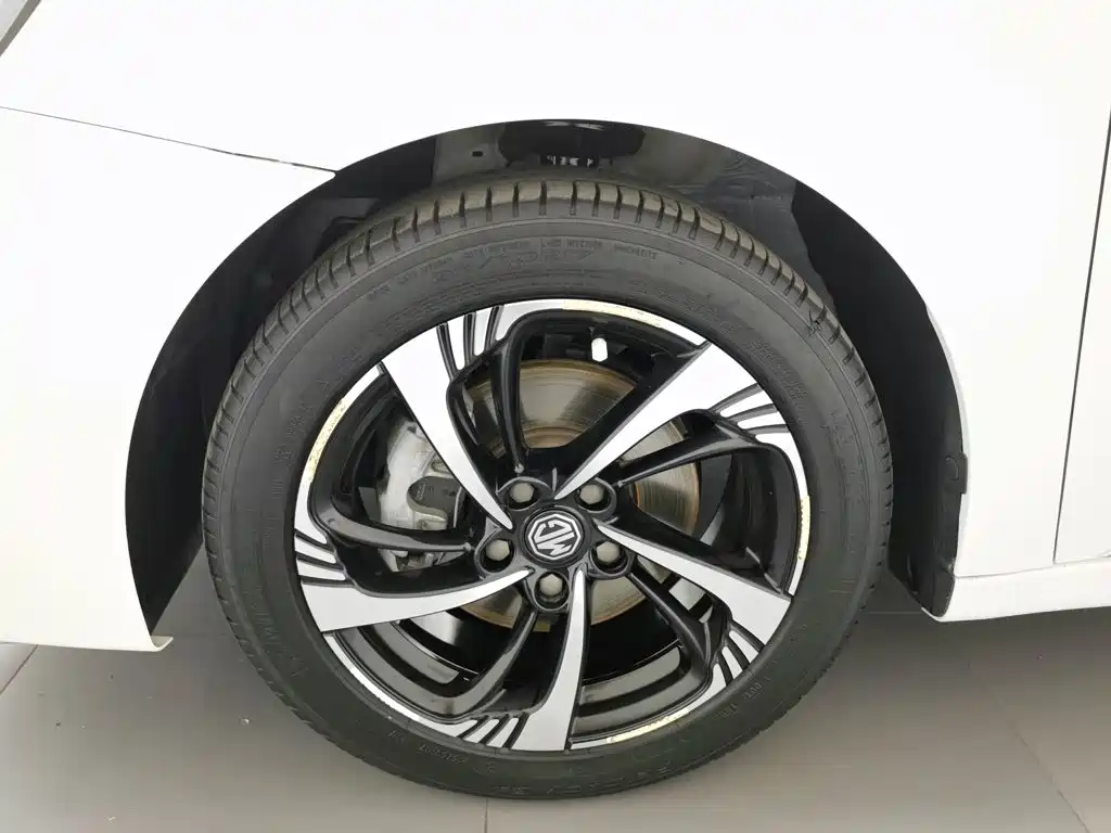 MG MG6, миниатюра 17