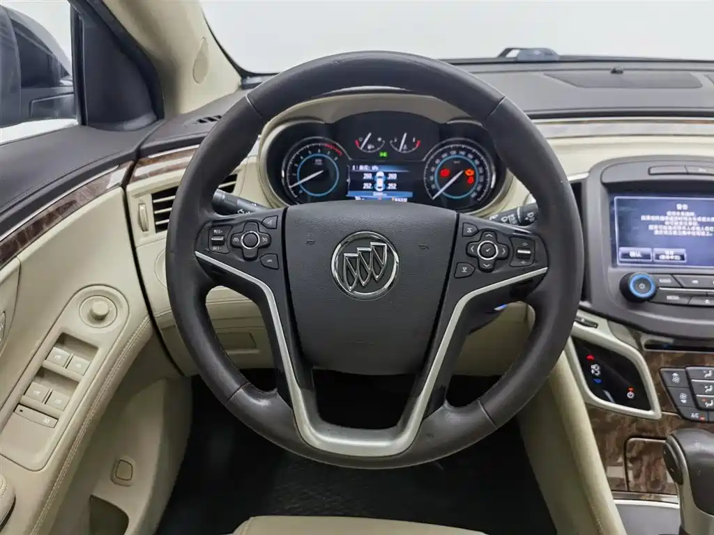 Buick LaCrosse 2013 2.4L SIDI Leading Comfort фото 11