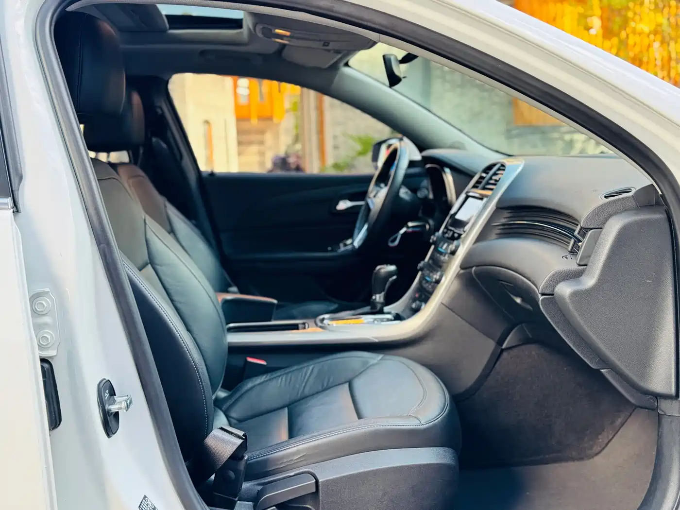 Chevrolet Malibu 2014 1.6T Automatic Luxury фото 13