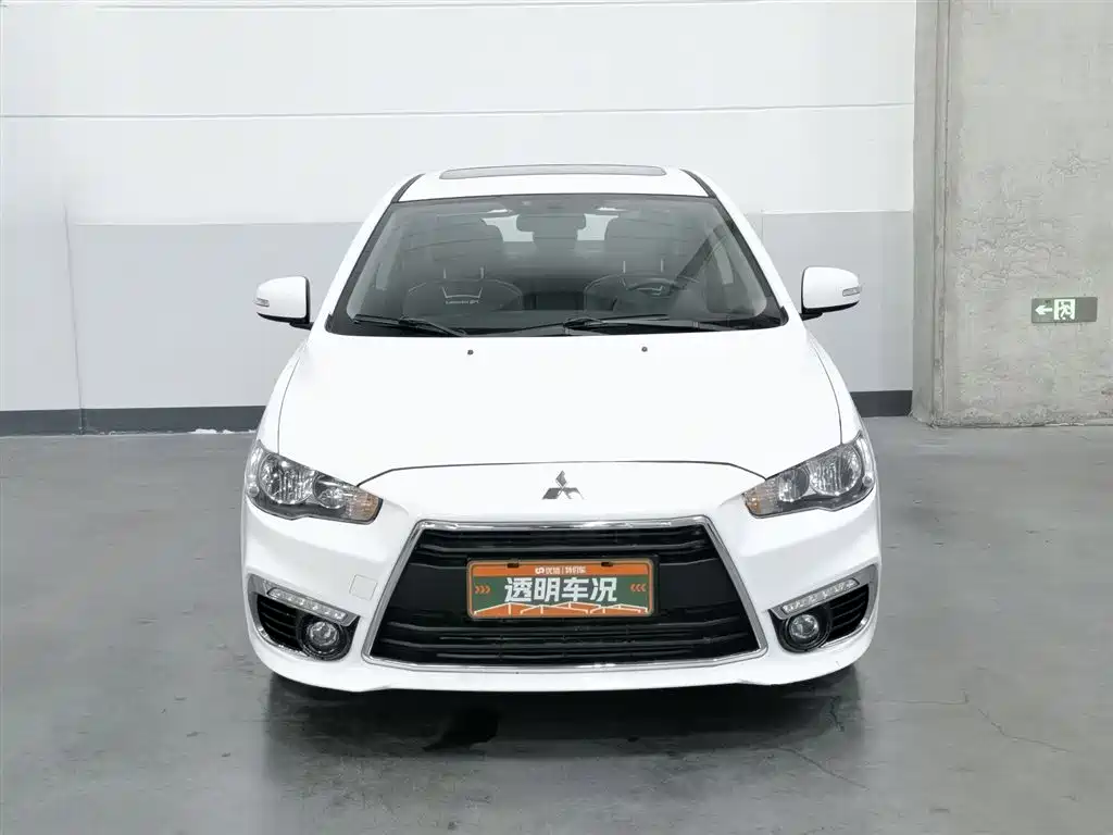 Mitsubishi Lancer EX 2015 1.8L Manual Premium Edition China V фото 3