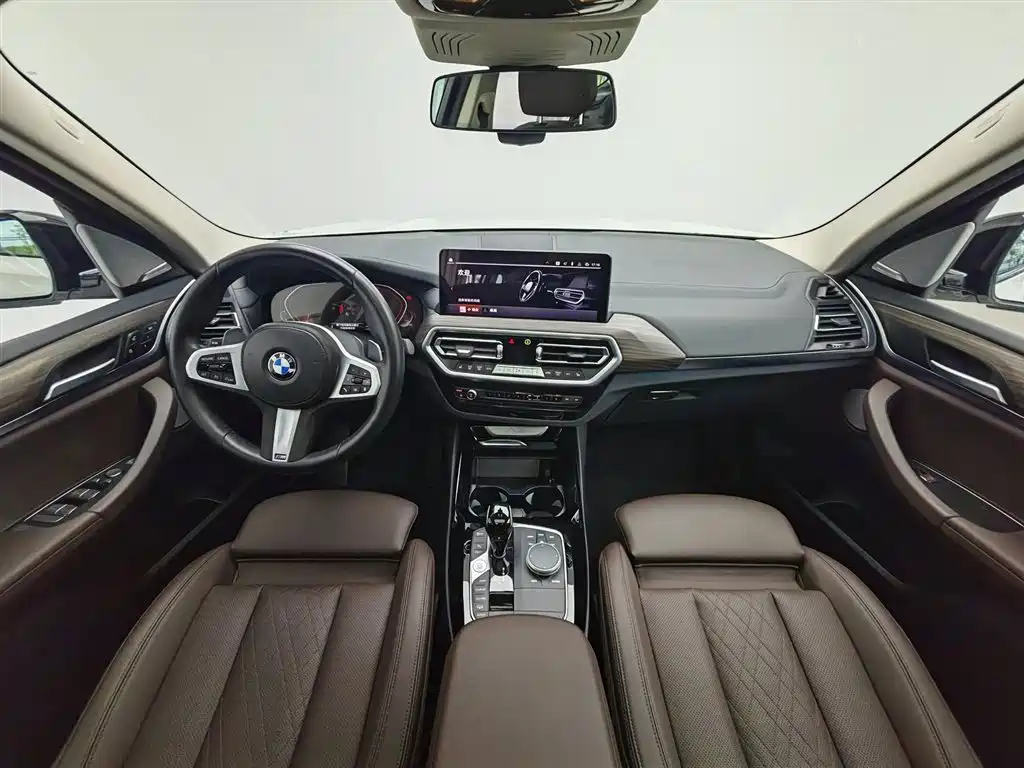 BMW X3 2022 xDrive30i Leading M Night Package фото 5