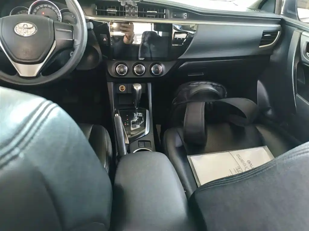 Toyota Levin 2014 1.6G CVT Elite Edition фото 14