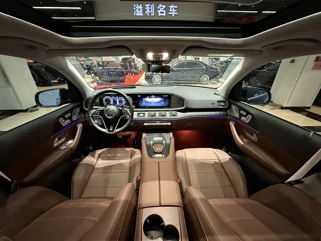 Mercedes-Benz GLE 2025 GLE 450 4MATIC Luxury фото 23