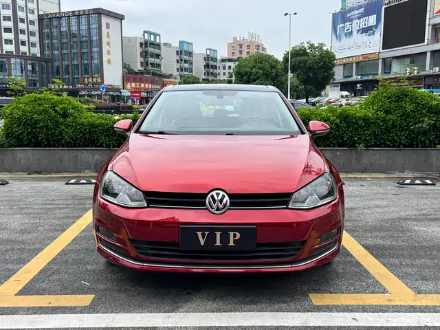 Volkswagen Golf 2016 230TSI Automatic Luxury — фото 2