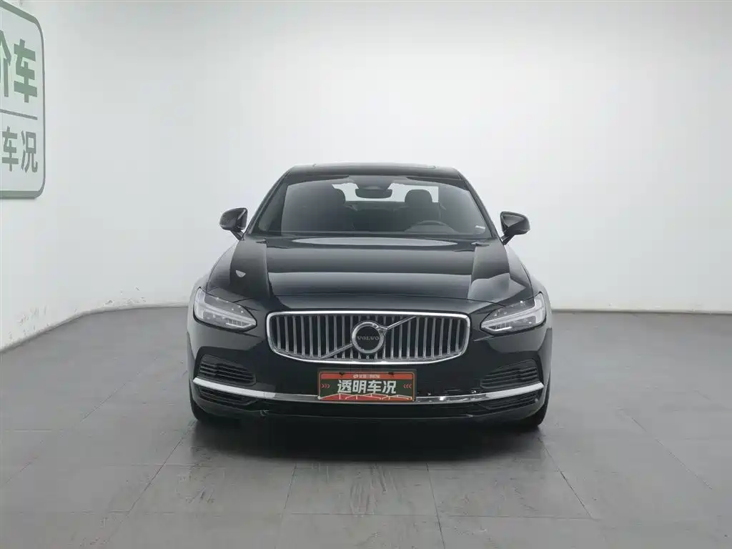 Volvo S90 Plug-in Hybrid 2022 T8 Recharge Plug-in Hybrid Momentum Luxury Edition фото 3