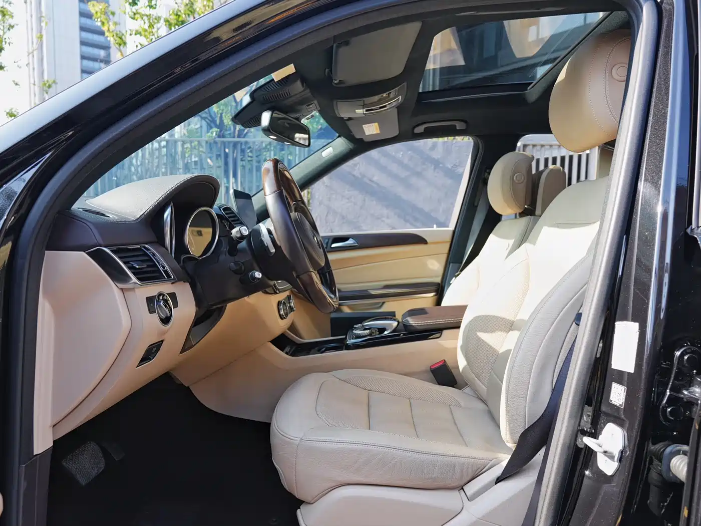 Mercedes-Benz GLS 2017 GLS 500 4MATIC фото 10