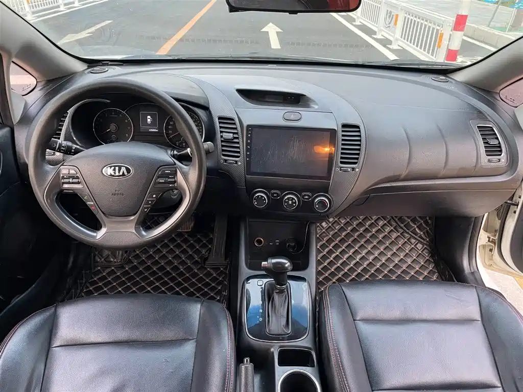 Kia K3 2016 1.6L Automatic GL фото 7