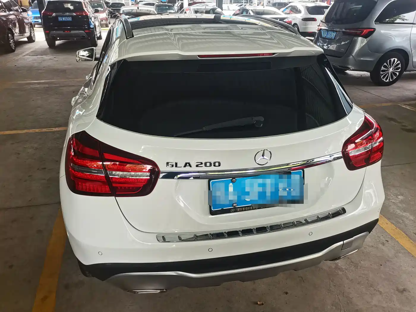 Mercedes-Benz GLA 2017 GLA 200 Fashion фото 8