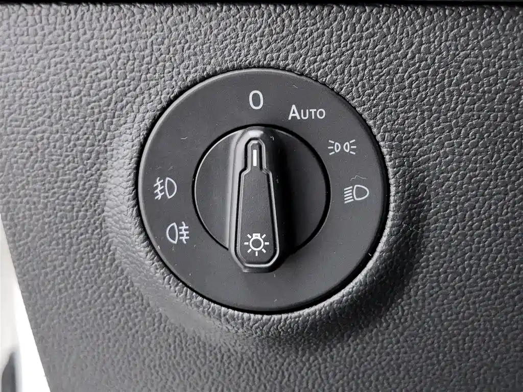 Volkswagen Tharu 2021 Model 280TSI 2WD Comfort Edition фото 21