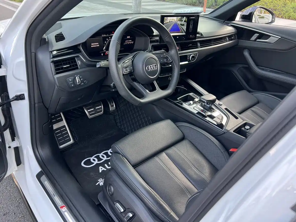 Audi A4L 2024 40 TFSI Luxury Dynamic фото 5