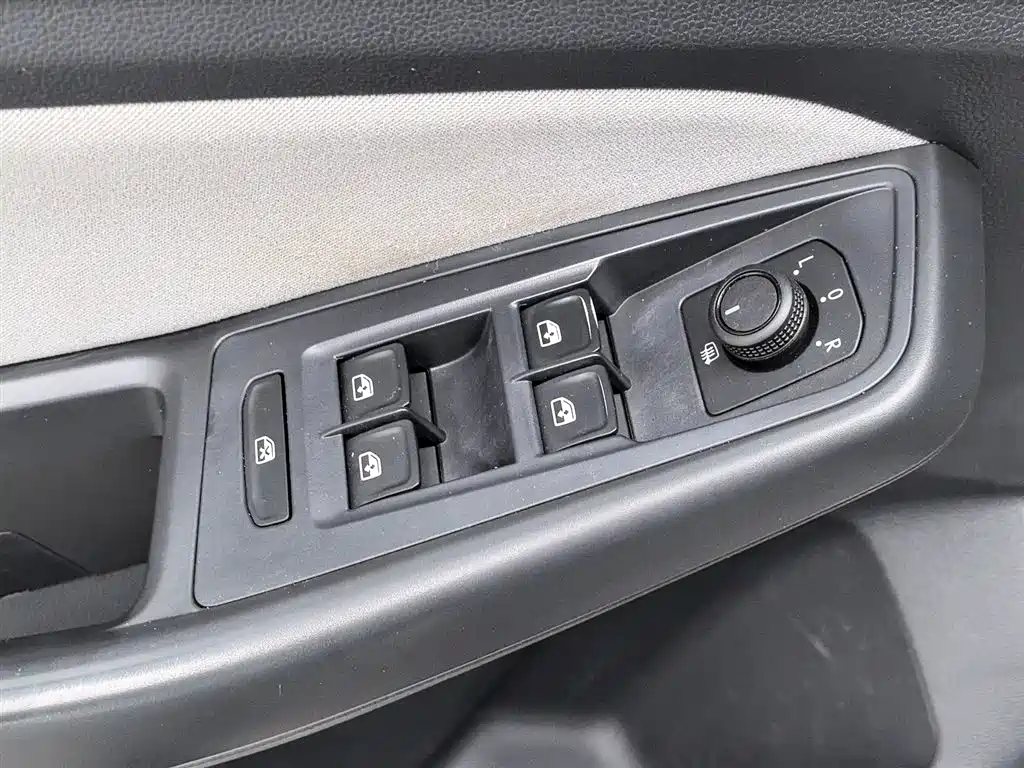 Volkswagen Bora 2023 200TSI DSG Comfort Edition фото 9