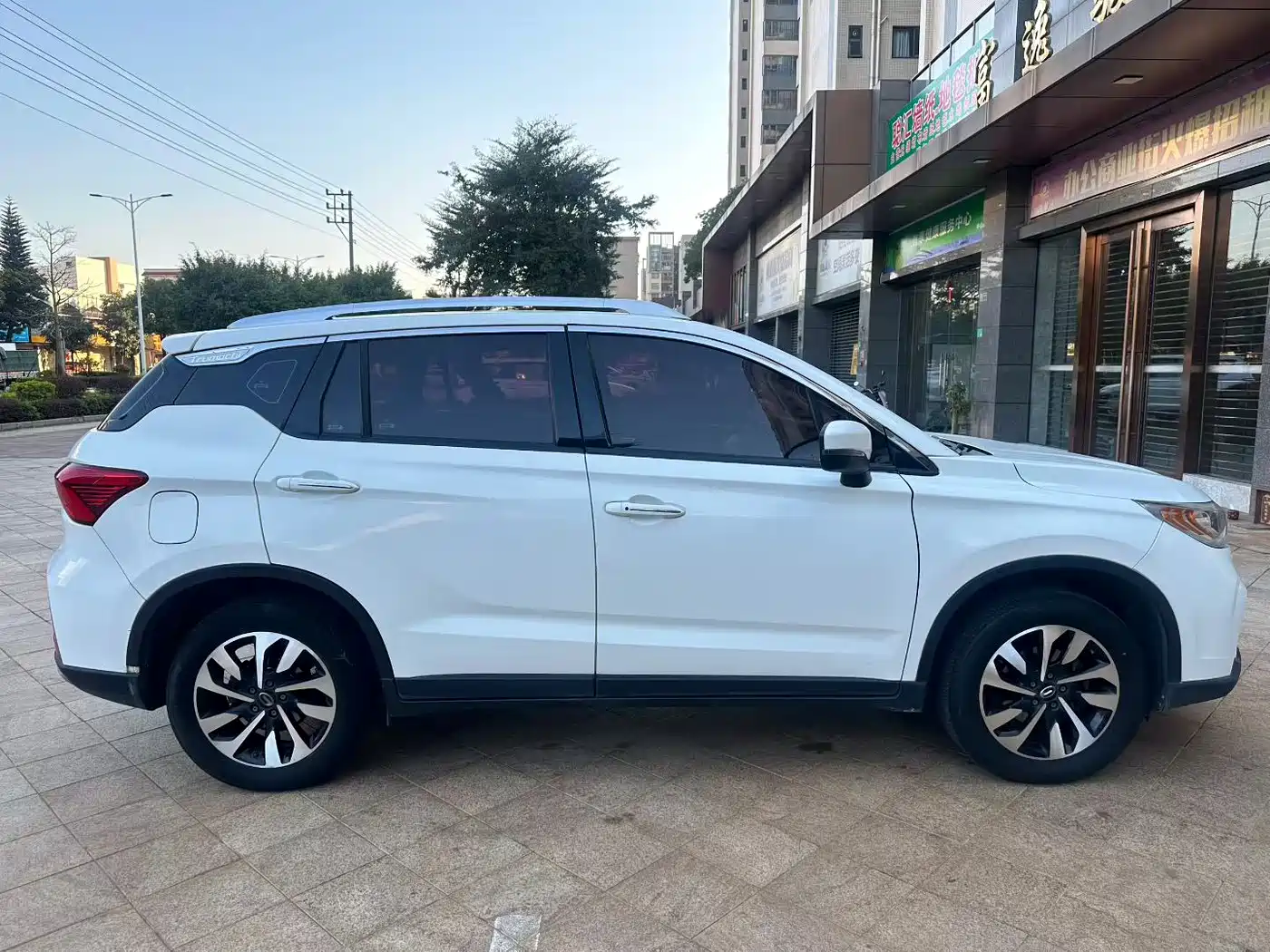 GAC Trumpchi Trumpchi GS4 2019 270T Automatic 2WD Elite Edition фото 7