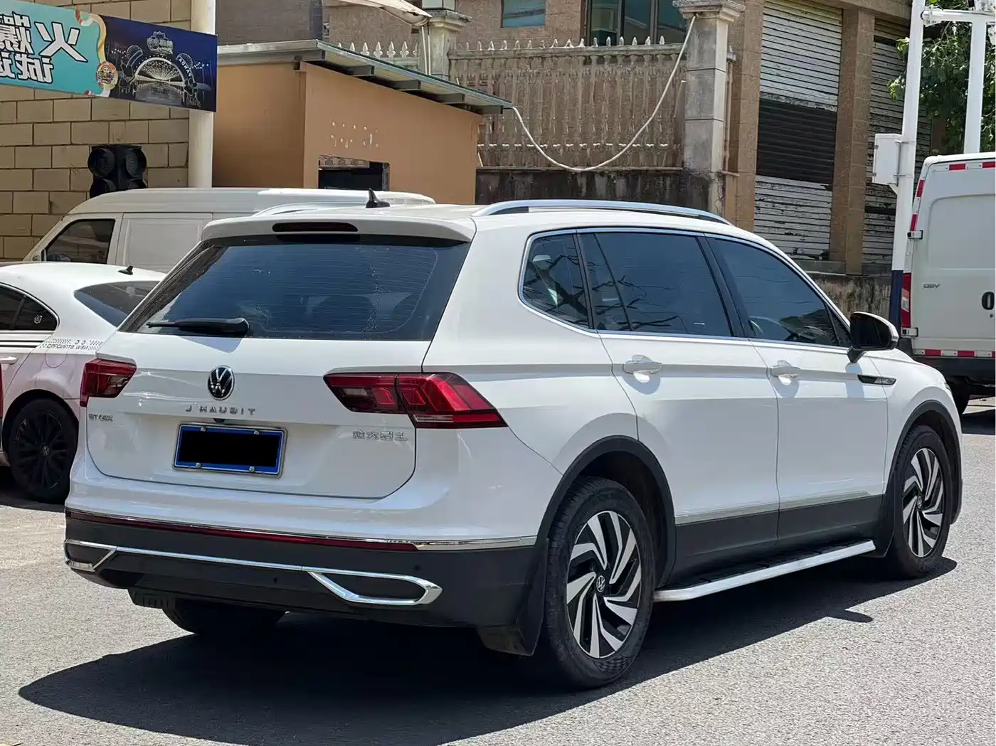 Volkswagen Tiguan L 2022 330TSI Automatic 2WD Smart Edition фото 9