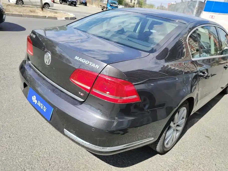 Volkswagen Magotan 2013 1.8TSI Premium фото 3